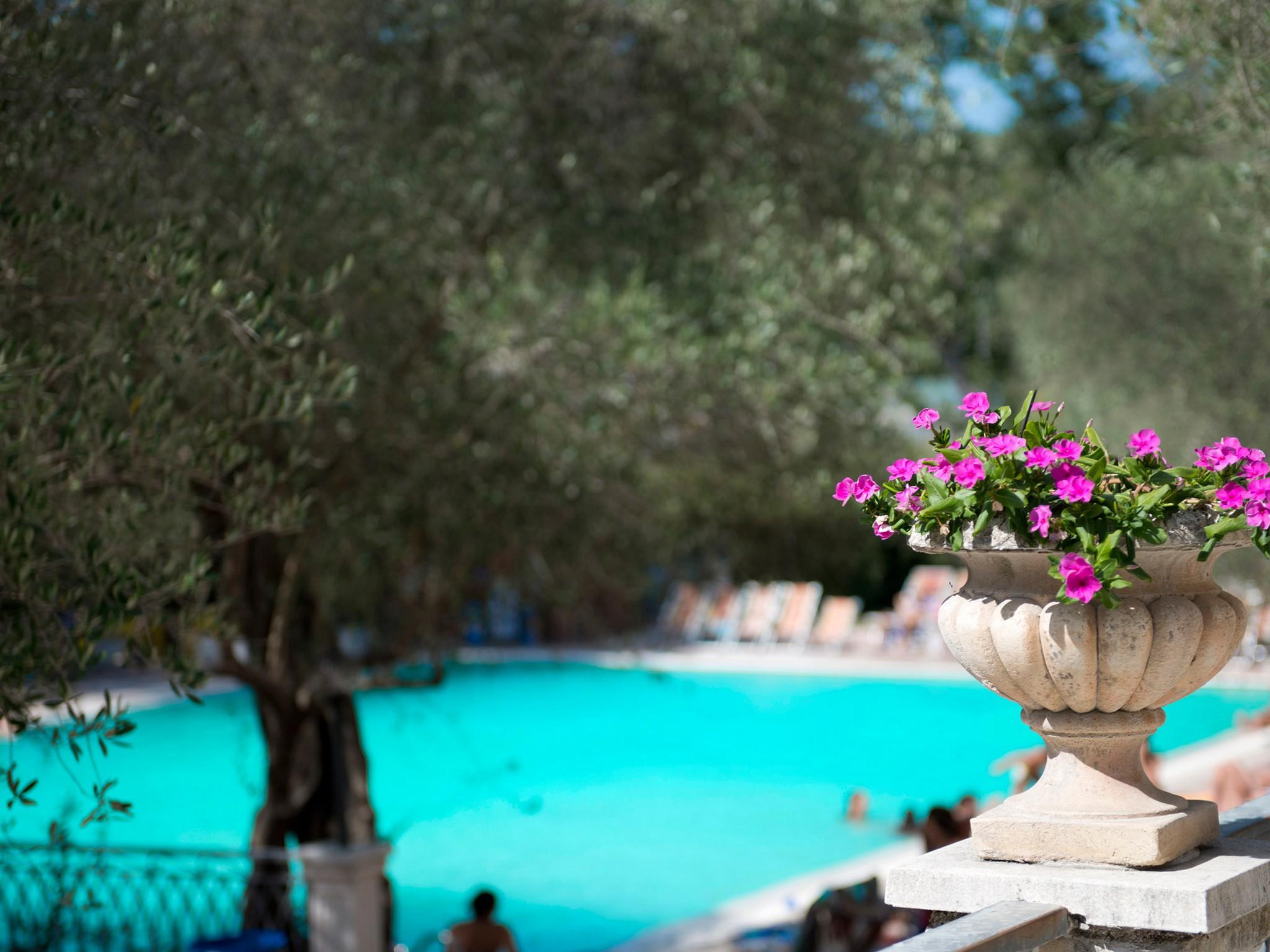 Albergo Terme Forlenza コントゥルシ エクステリア 写真